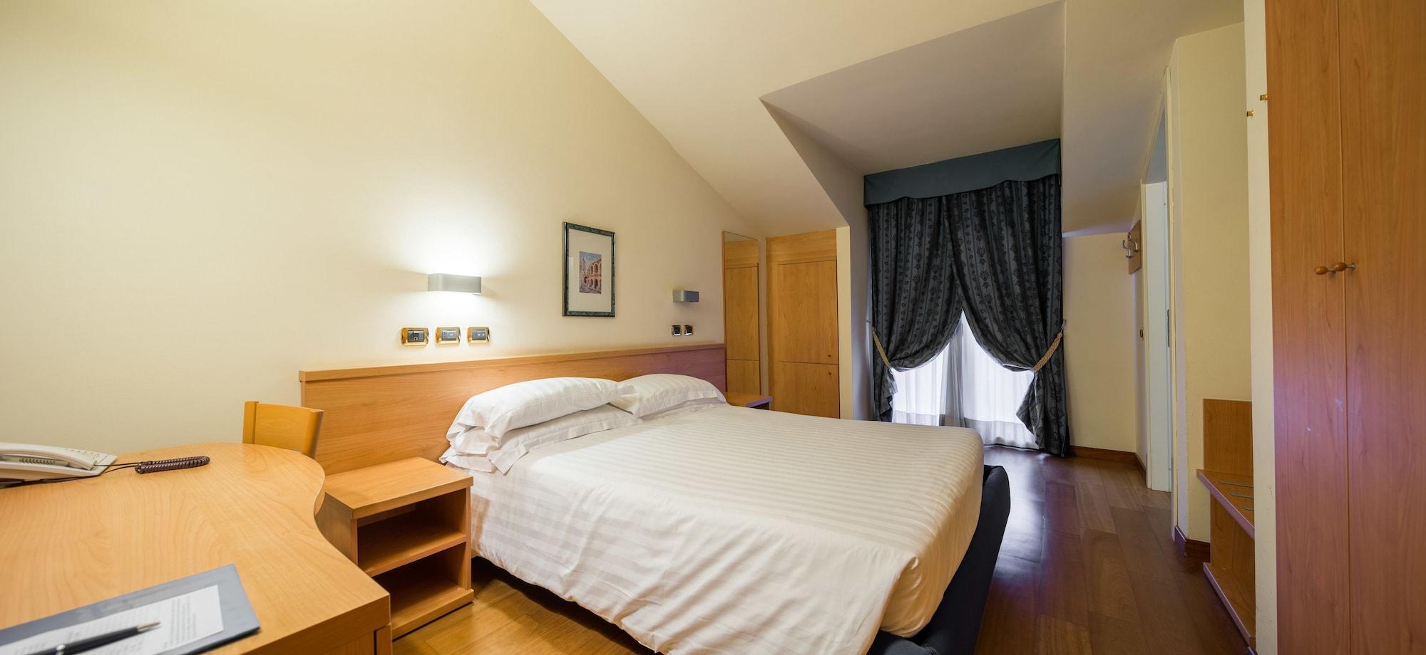 Hotel Brandoli Verona Exterior photo