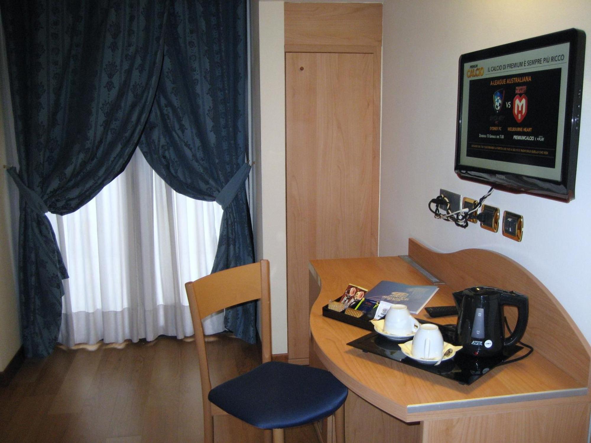 Hotel Brandoli Verona Exterior photo